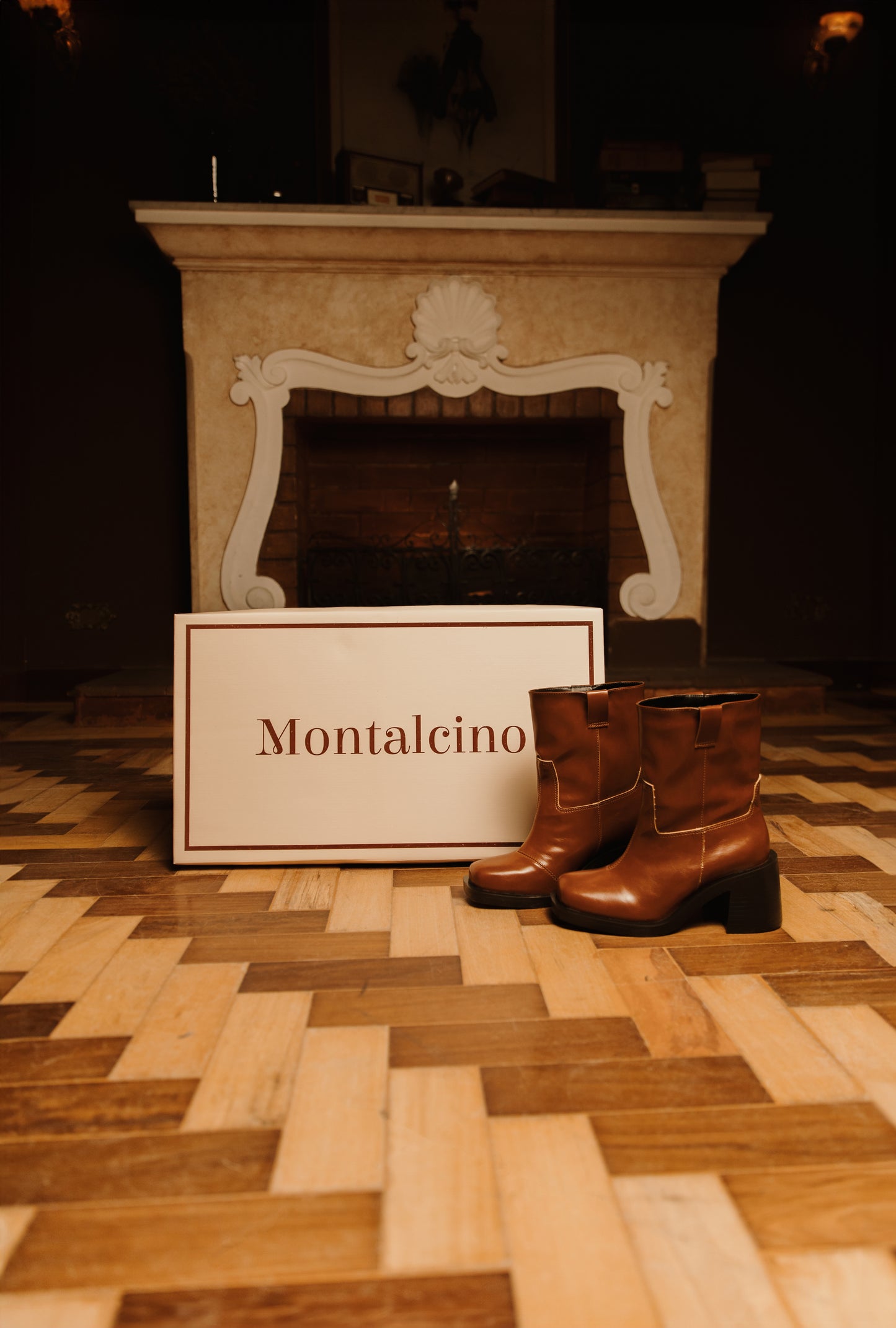 Bota Cano Curto Caramelo