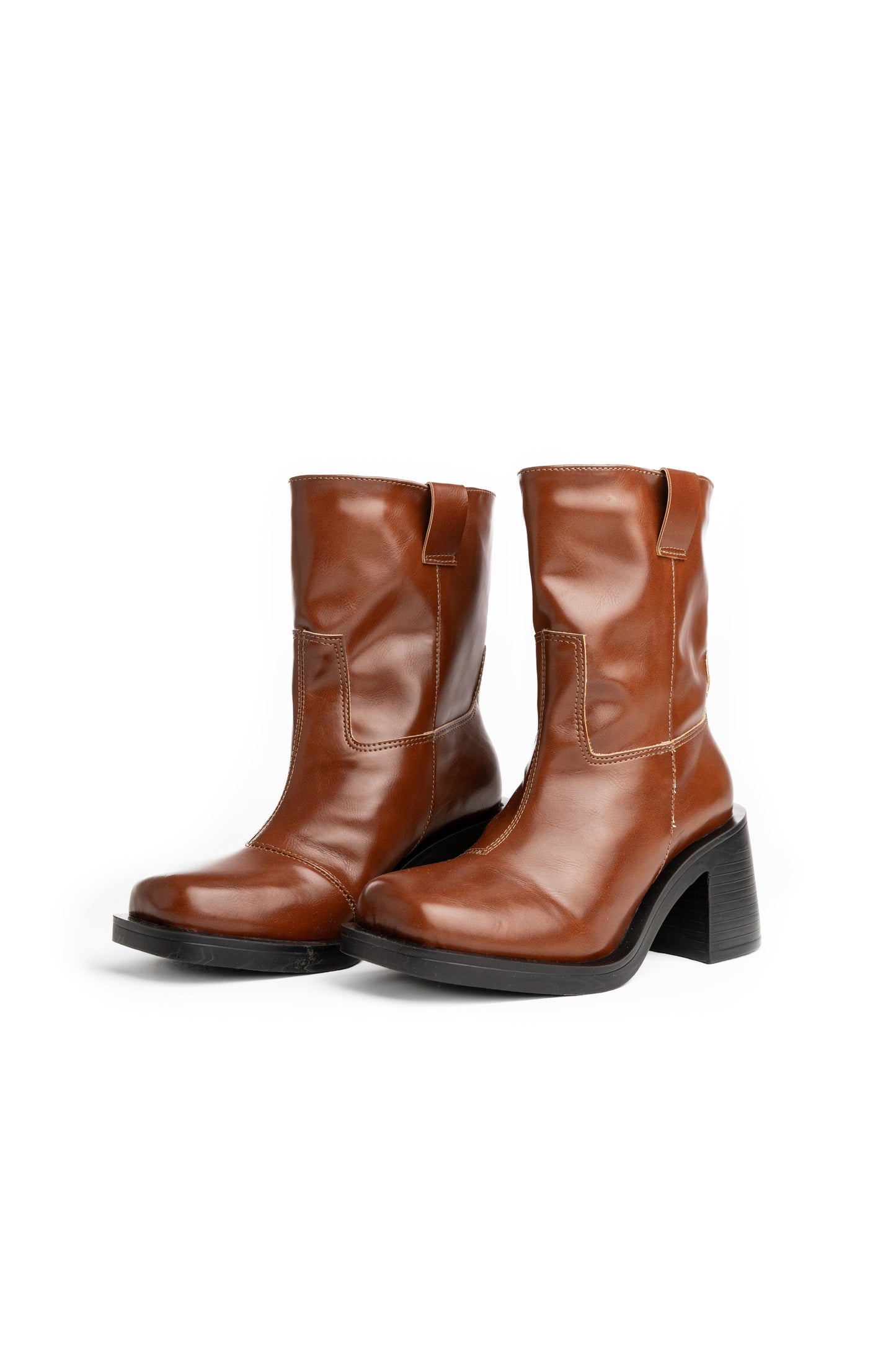 Bota Cano Curto Caramelo