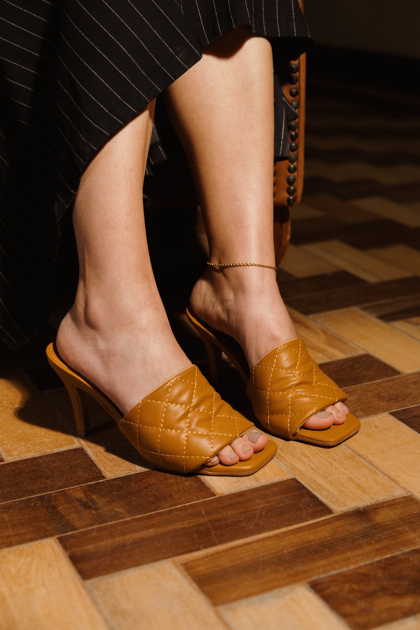 Tamanco Matelassê Caramelo